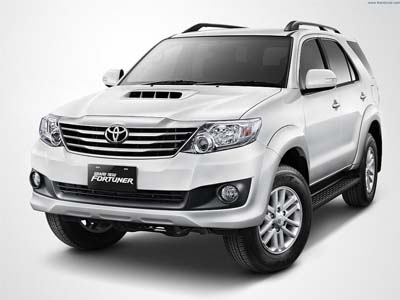 sewa mobil keluarga